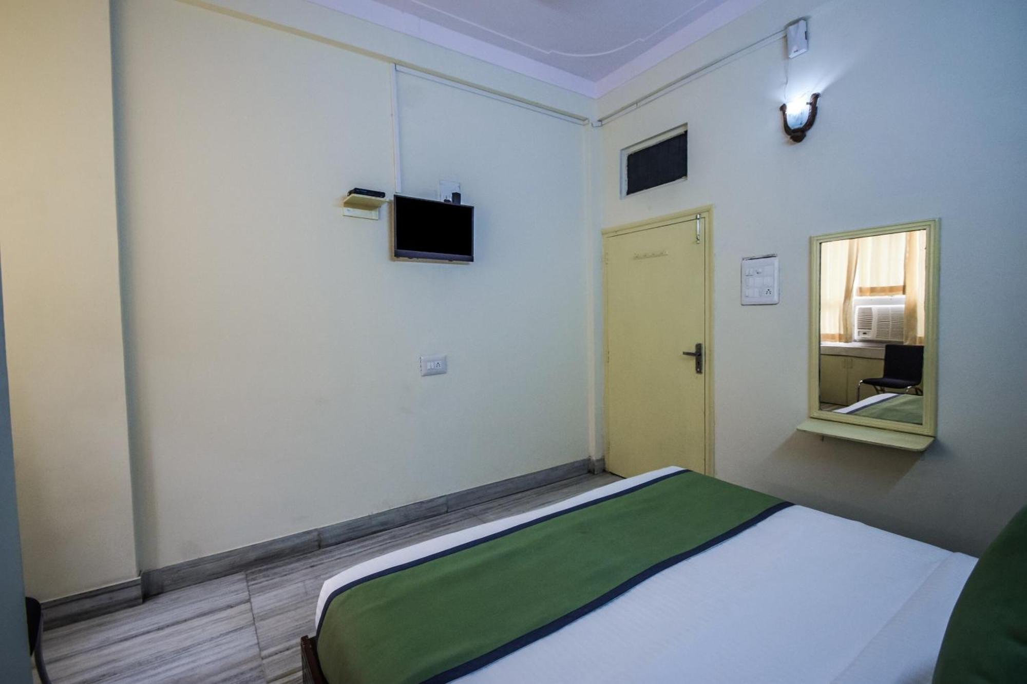 Hotel O Seema Udaipur Esterno foto