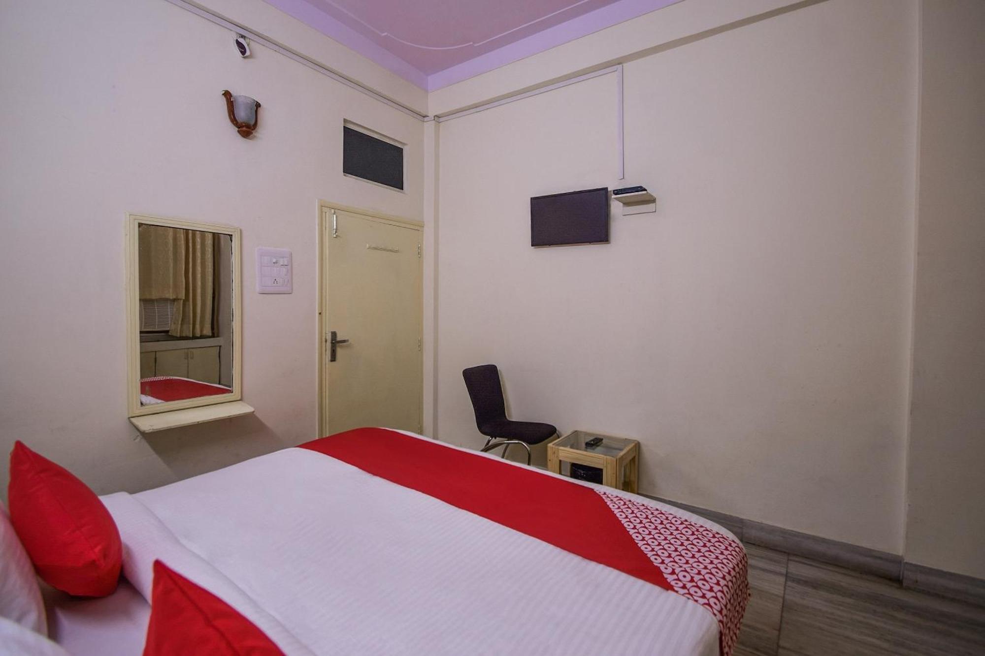 Hotel O Seema Udaipur Esterno foto