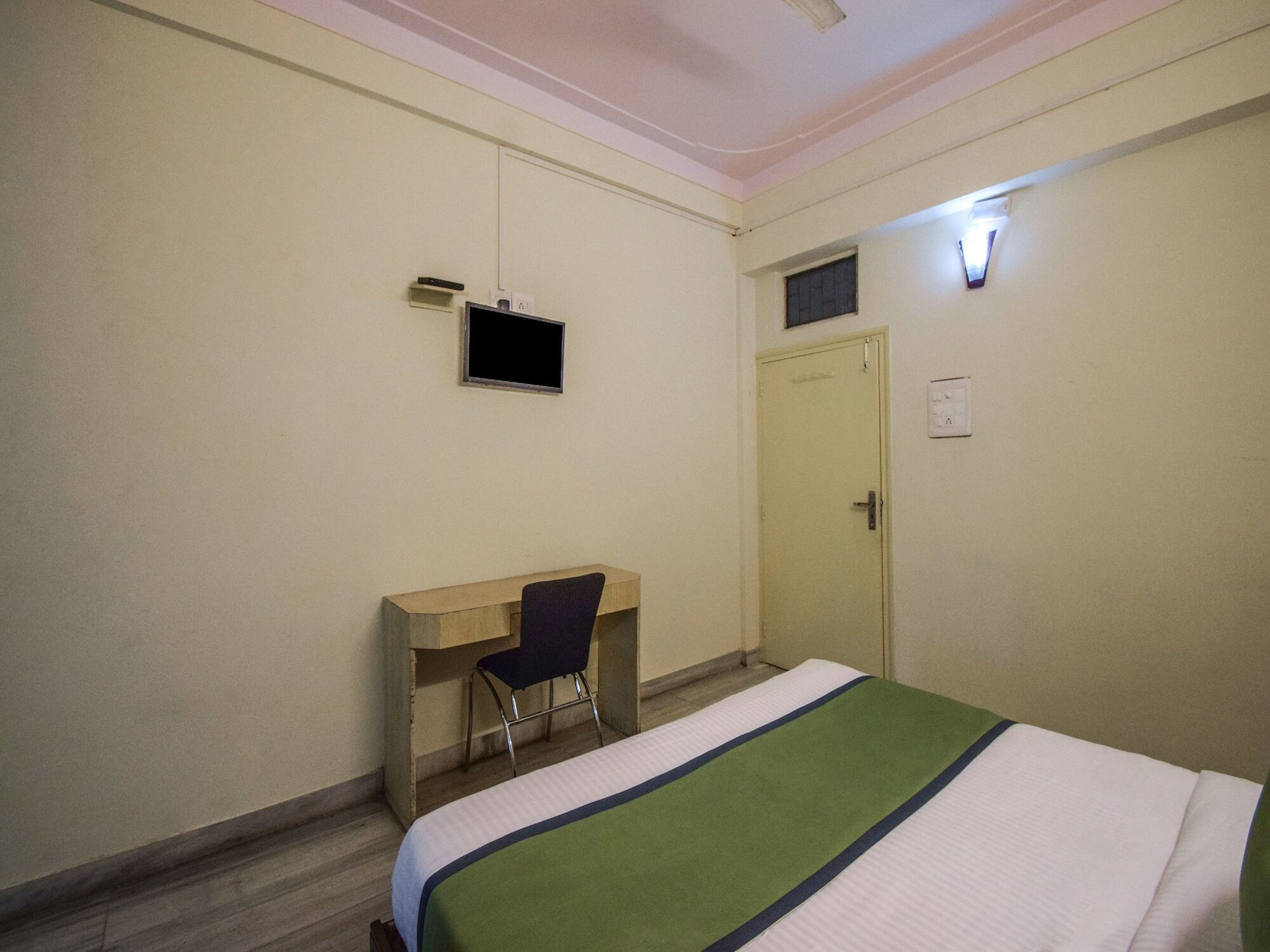 Hotel O Seema Udaipur Esterno foto